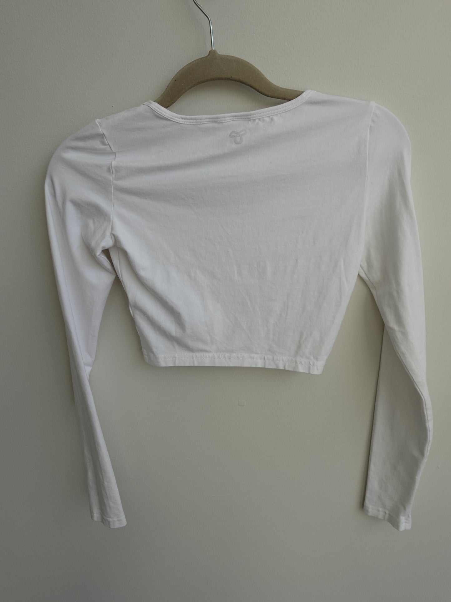 TNA crop long sleeve