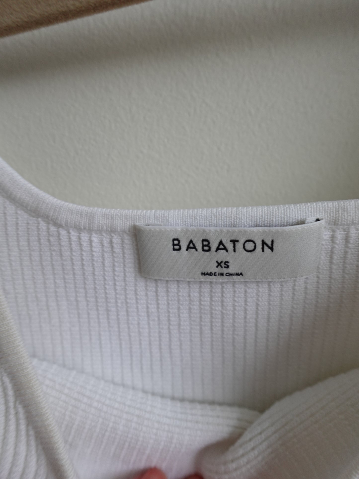 Aritzia Babton Sculpt Knit Squareneck Cropped Tank