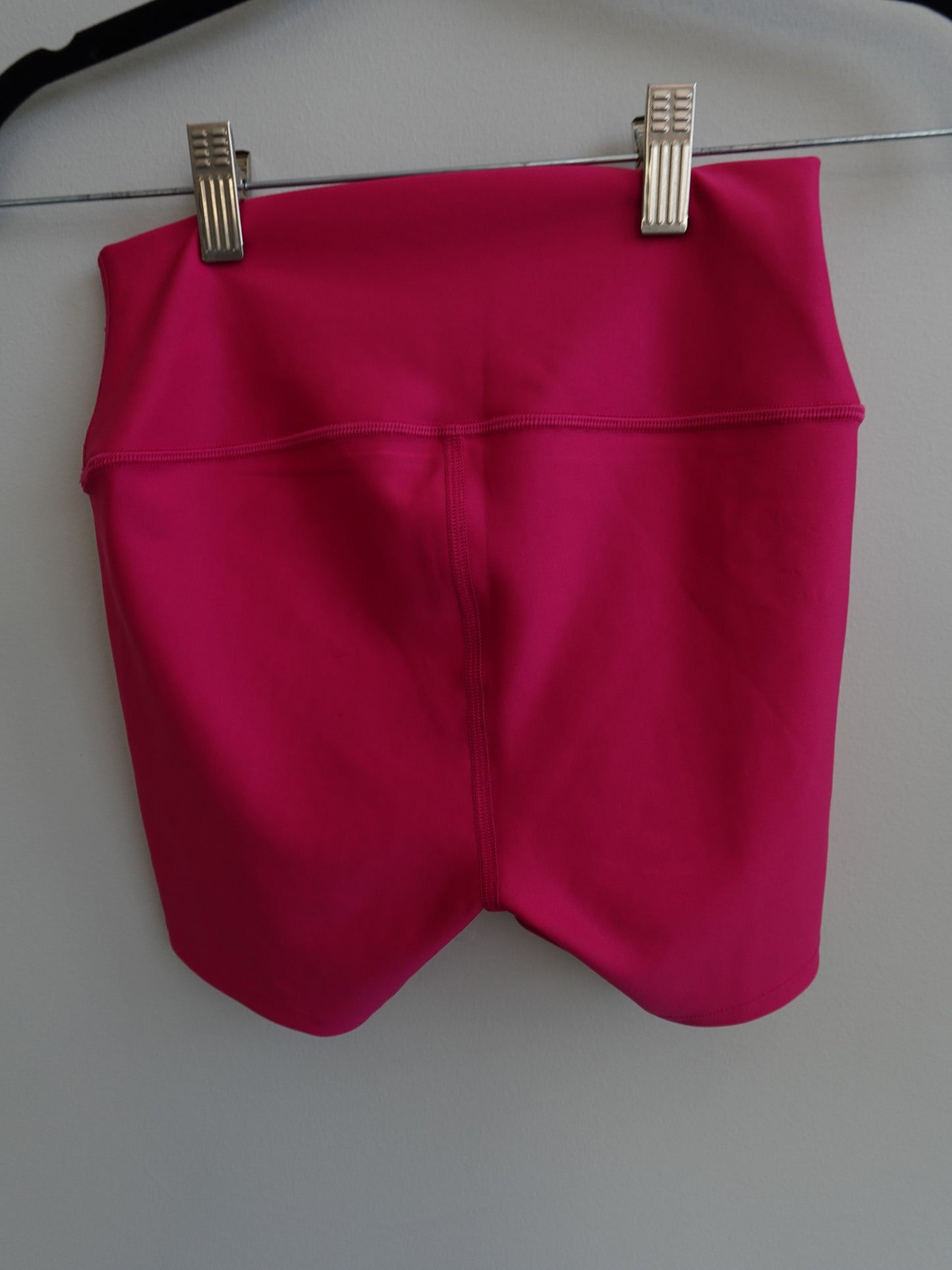 Alo 3" High-Waist Airlift Short - Pink