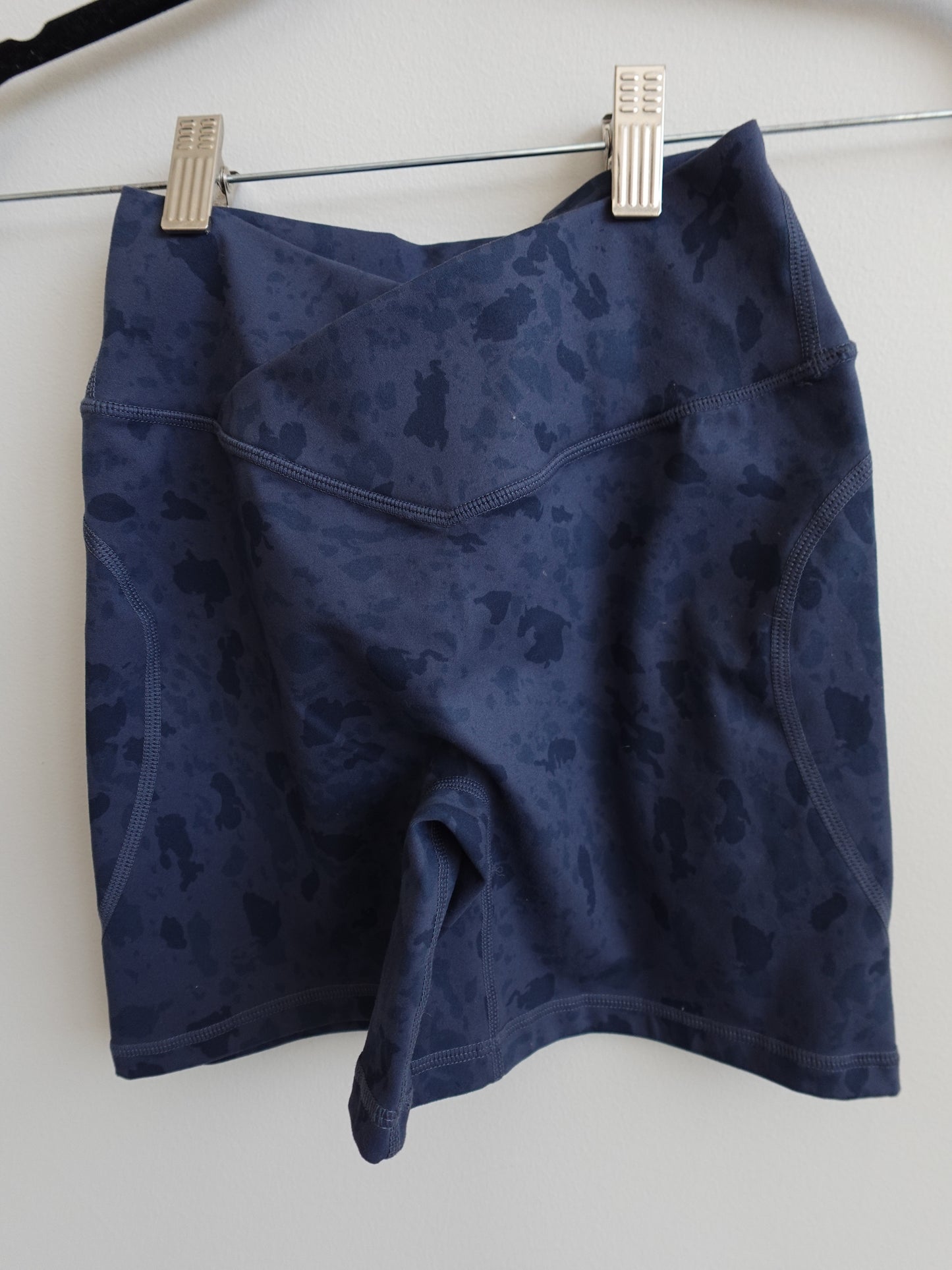 Alphalete 5" Surface Power Short - Pebble Print Whale Blue