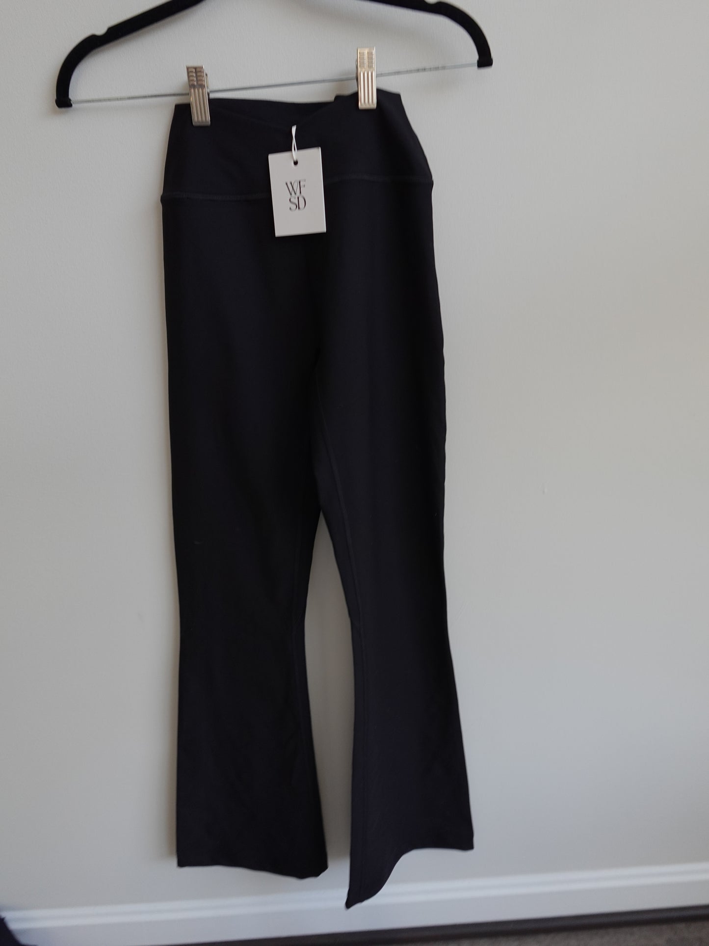 White Fox Flare Leggings - Black