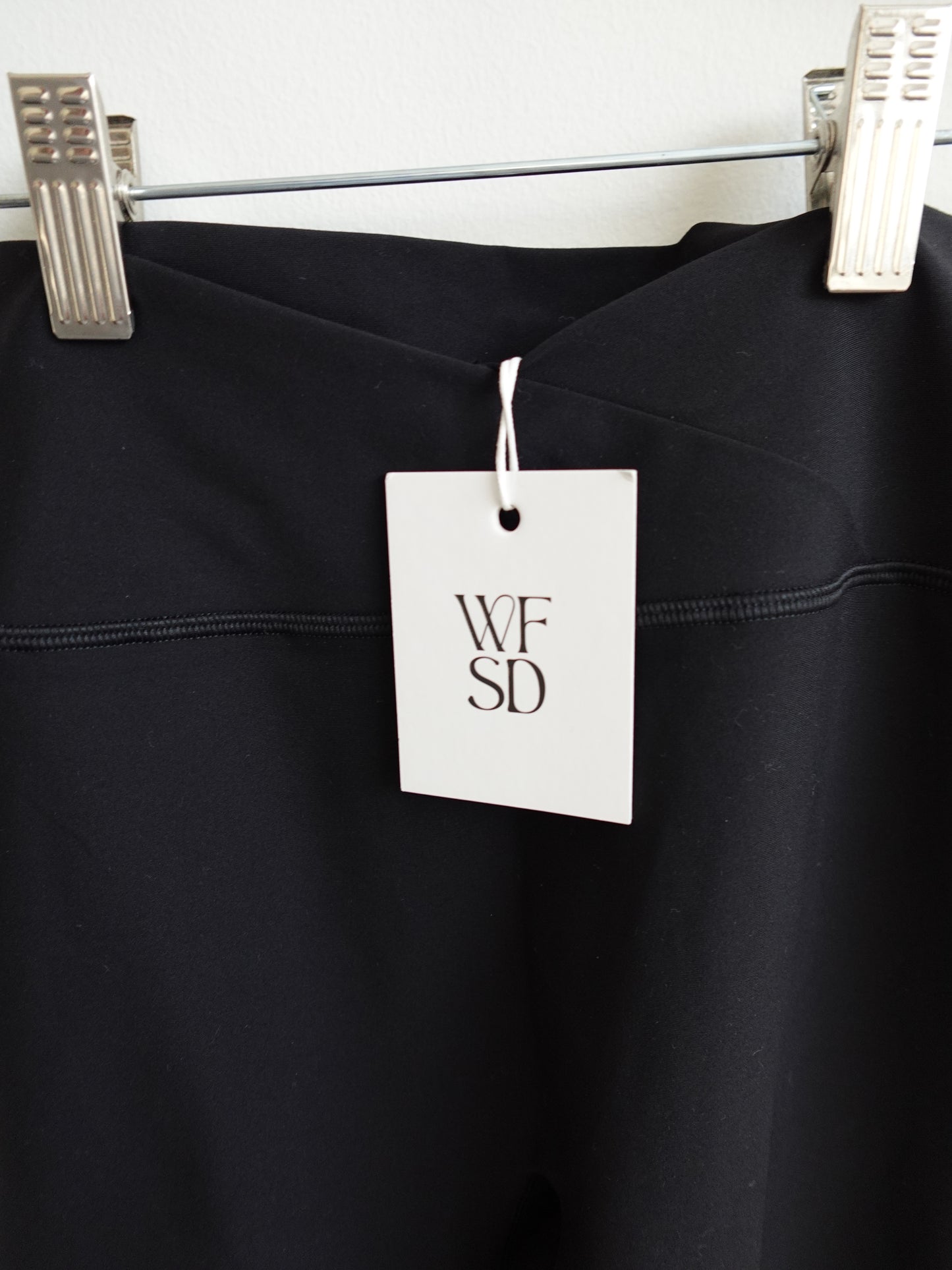 White Fox Flare Leggings - Black
