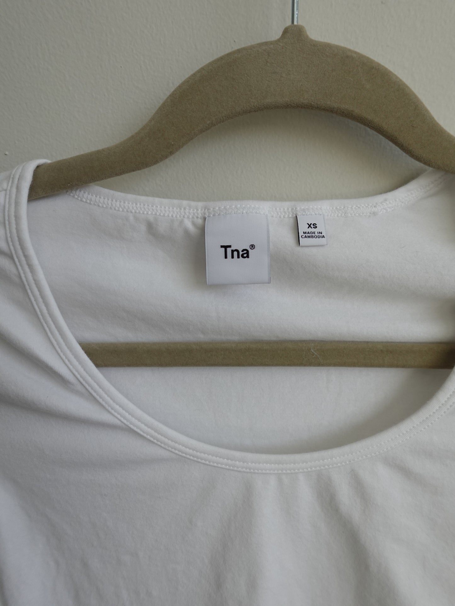 TNA crop long sleeve