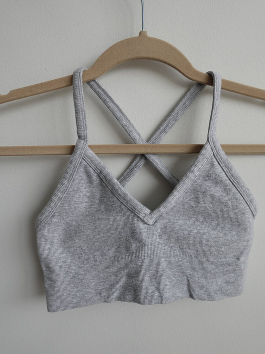 Alo Seamless Ribbed Low Back Bra - Grey