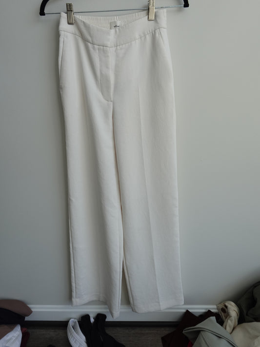 Aritzia - Limited Edition - The Effortless Alanya Pant