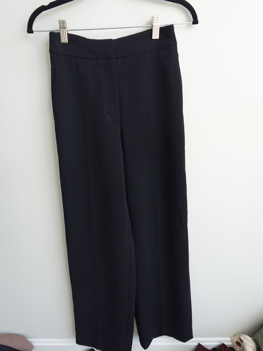 Aritzia - Limited Edition - The Effortless Alanya Pant Black