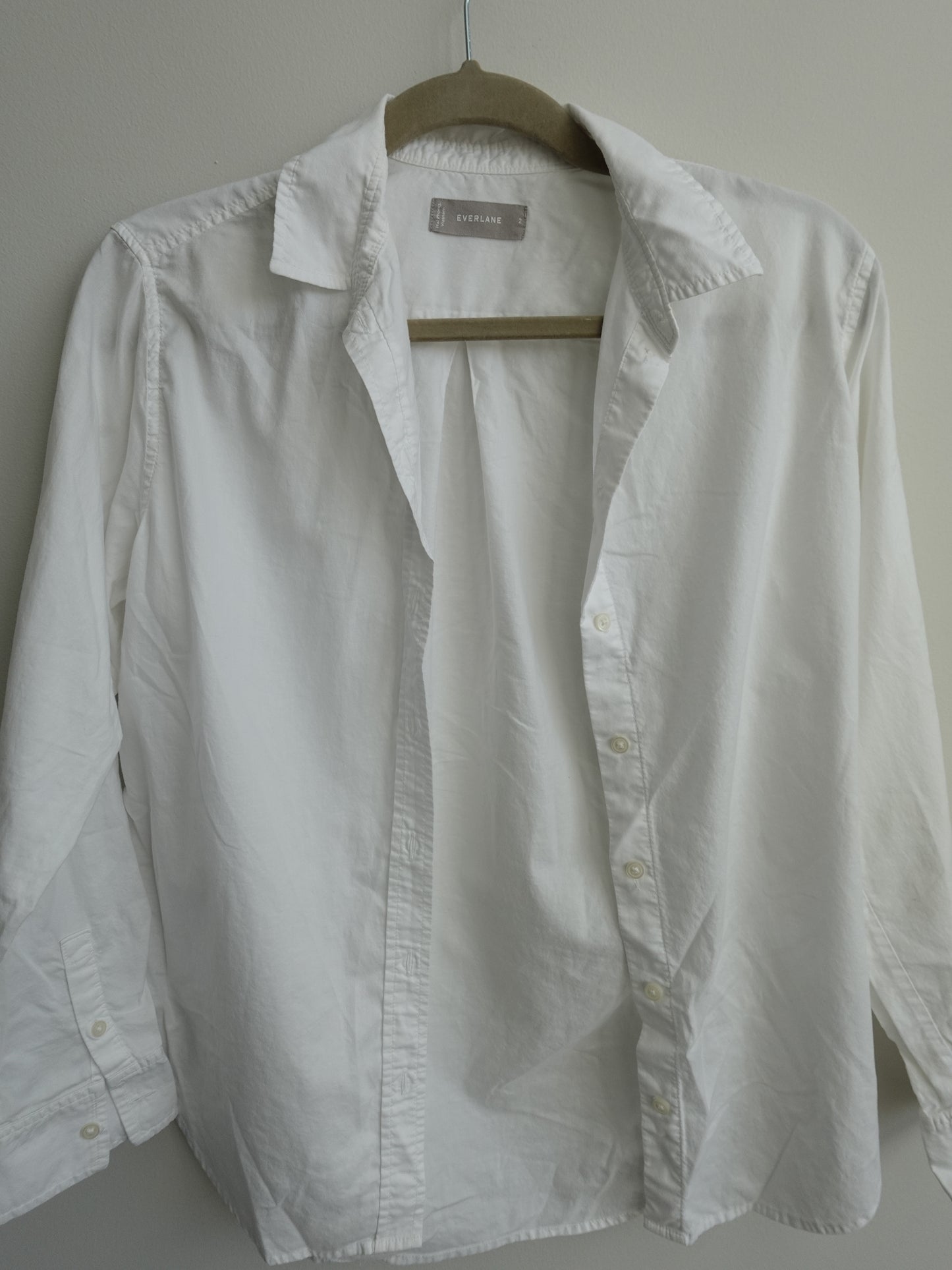 Everlane The Must-Have Shirt in Silky Cotton, White