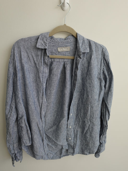 Everlane The Must-Have Shirt in Linen, Blue Pinstripe