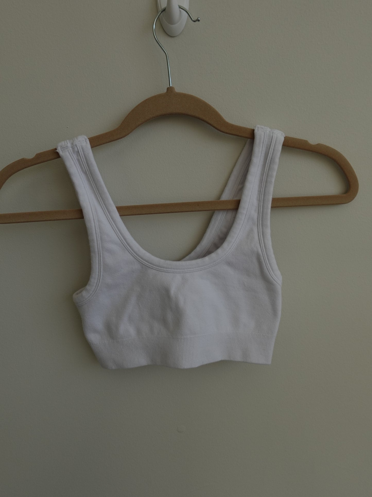 Alo Seamless Chosen Bra - White