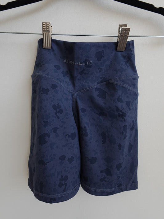 Alphalete 5" Surface Power Short - Pebble Print Whale Blue